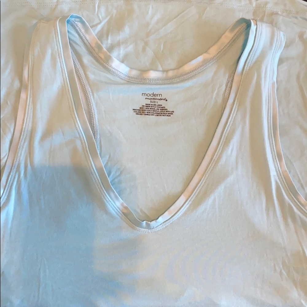 Night tee - Picture 3 of 3